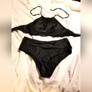 Nwt halter high neck bikini large built in bra